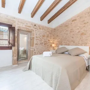 Casa Sa Pedra, En El Centro Historico De Holiday home