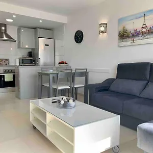 Aquamarina Apartment